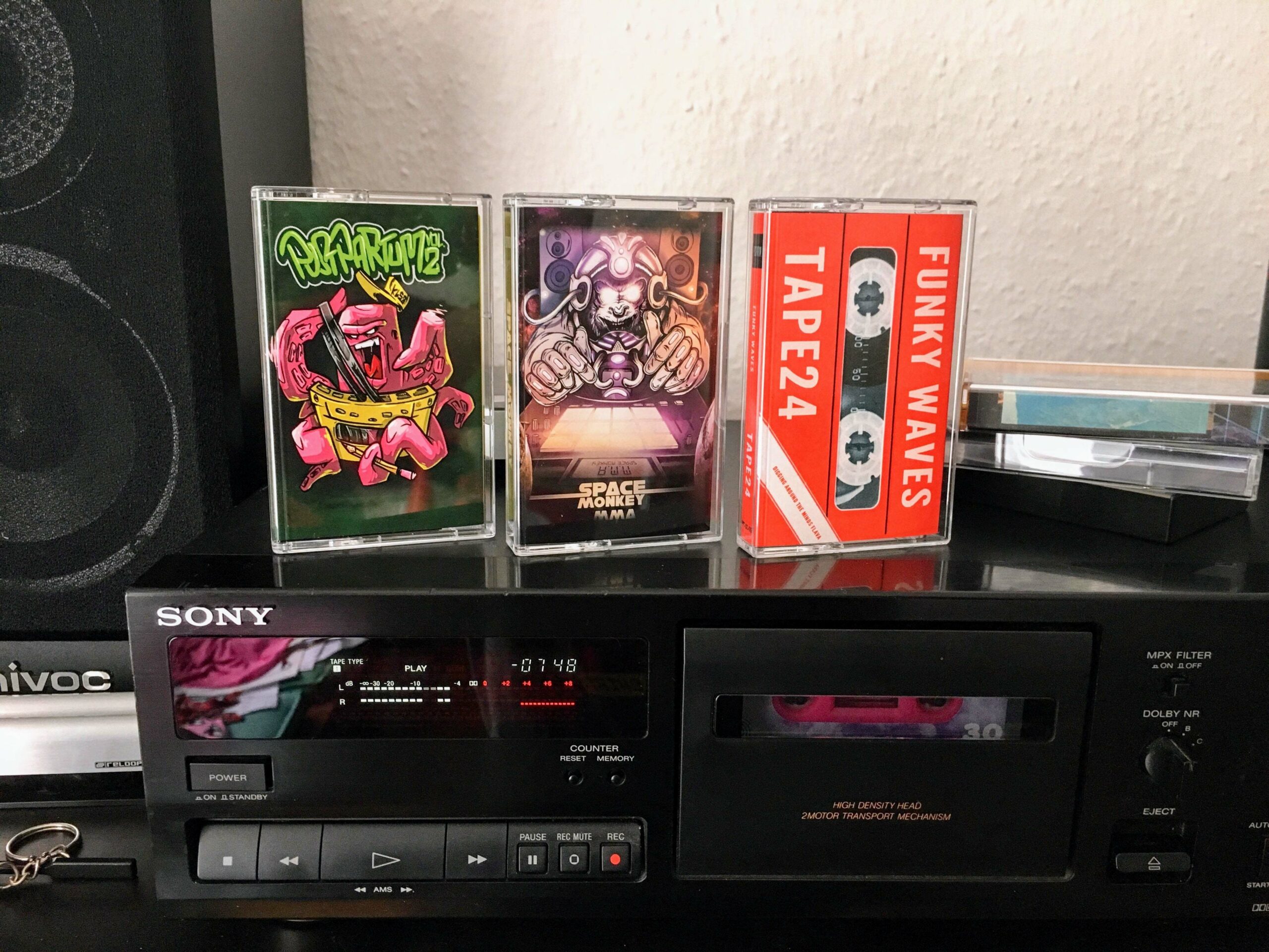 POSTPARTUM - Space Monkey - Tape24