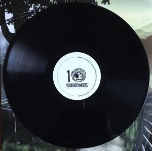 Jeder Stich Zeigt Wirkung - Vinyl Side A