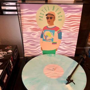 Engelwood - Pastel Beach - Now Spinning