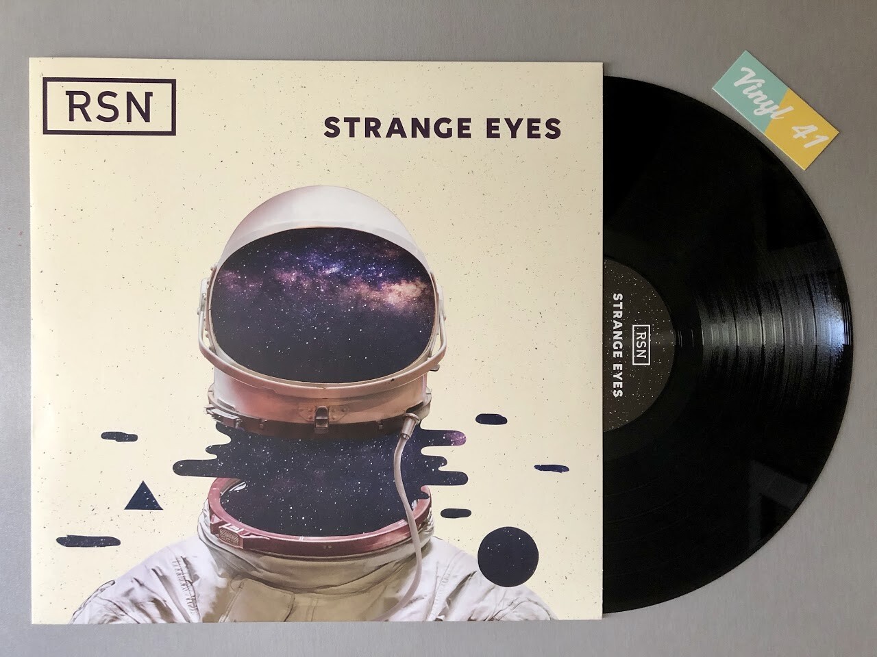 RSN - Strange Eyes (Agogo Records)