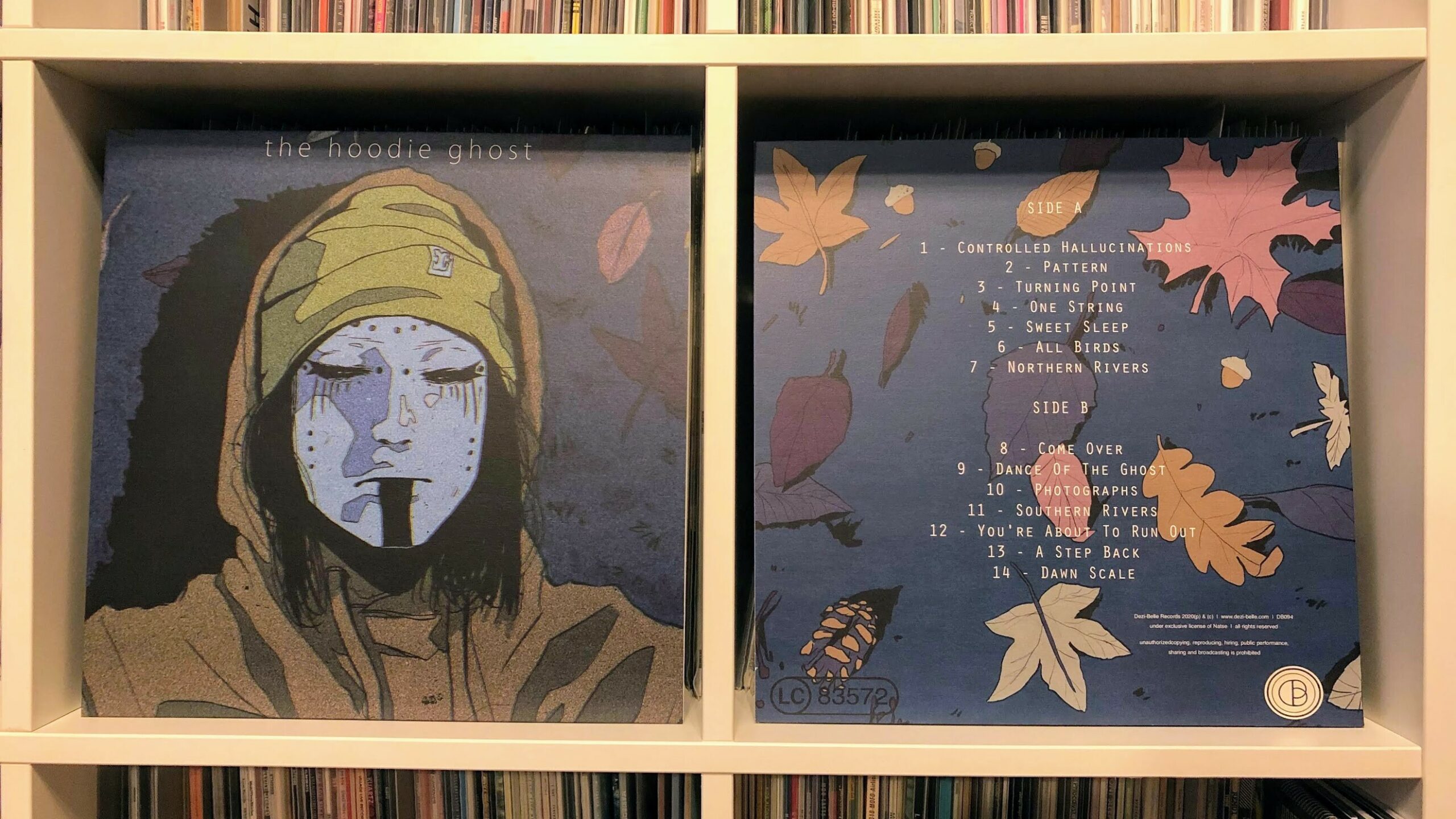 Natse - the hoodie ghost (Dezi-Belle)
