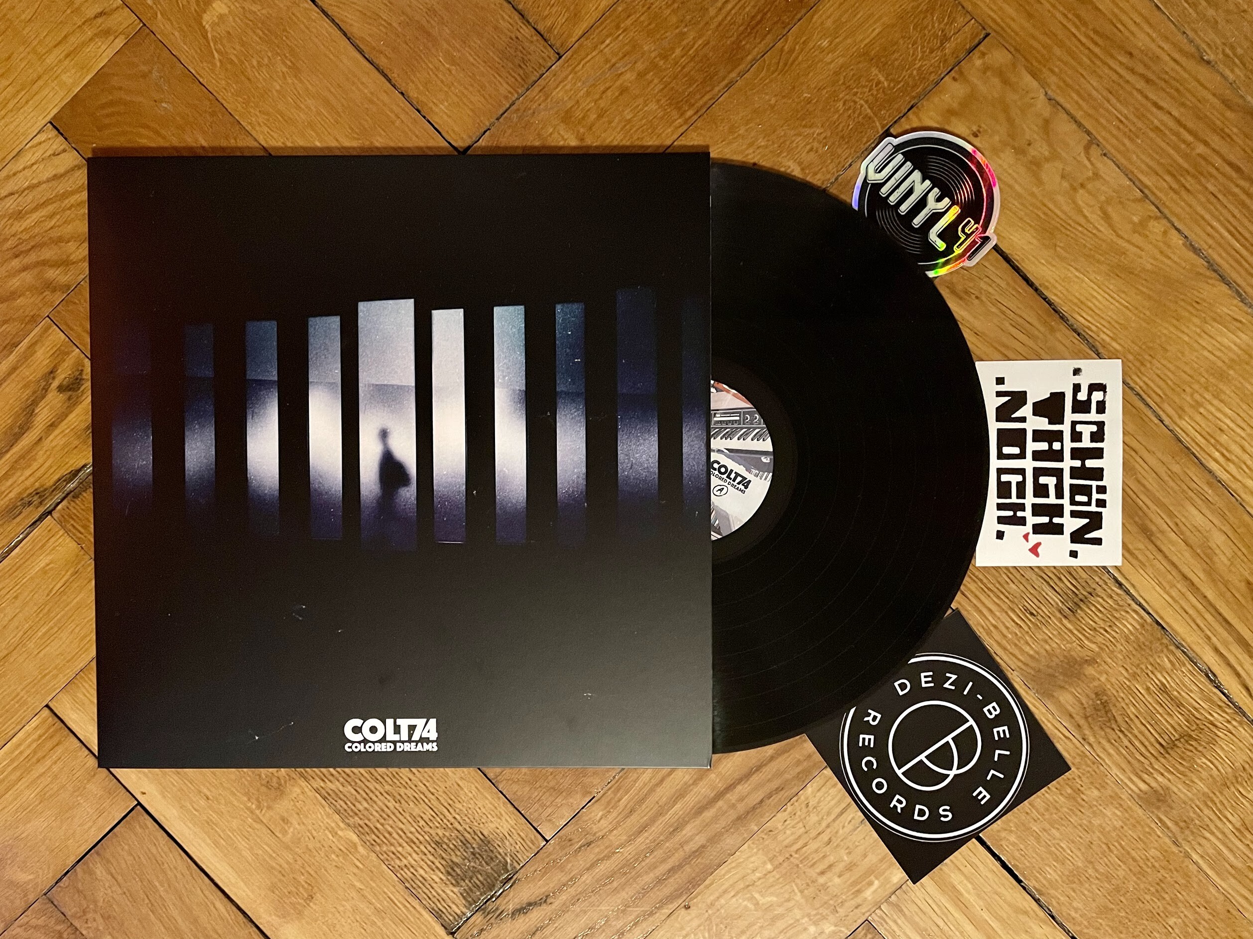 COLT74 - Colored Dreams (Dezi-Belle)