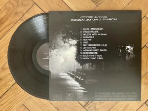 Jones & Tito – Augen Zu Und Durch - B