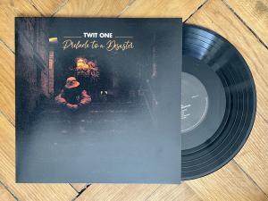 Twit One - Prelude To A Desaster - A