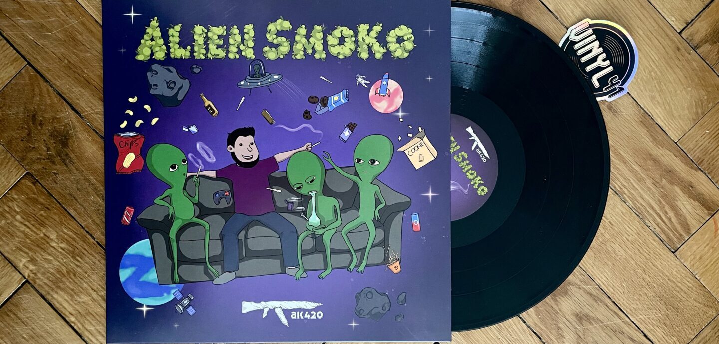 AK420 - Alien Smoko (Vinyl Digital)