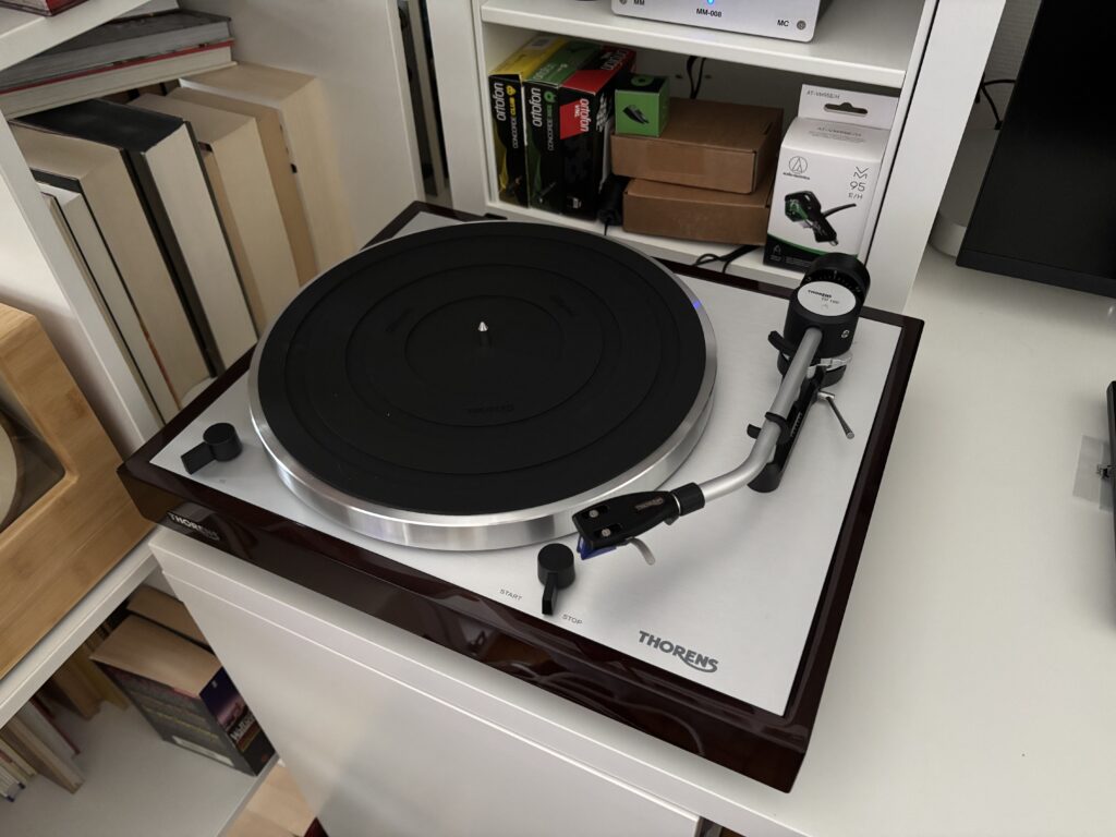 Thorens TD 403 DD